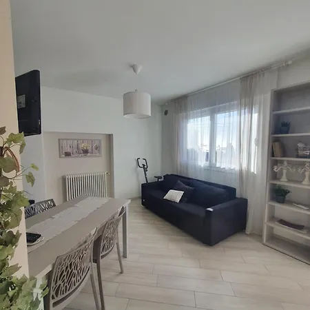 Апартаменты Eucalyptus 2 Casa Indipendente Санремо