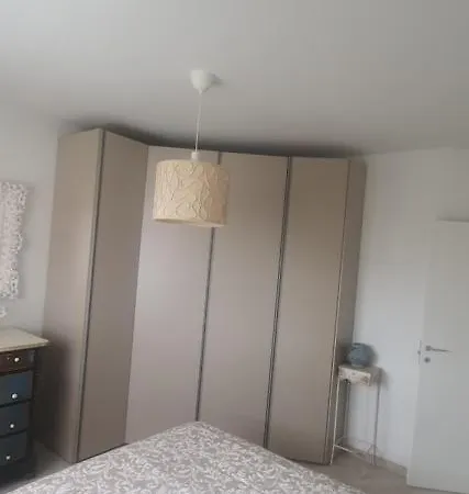 Eucalyptus 2 Casa Indipendente * Sanremo