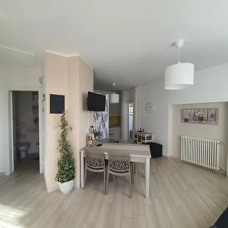 Lägenhet Eucalyptus 2 Casa Indipendente Sanremo