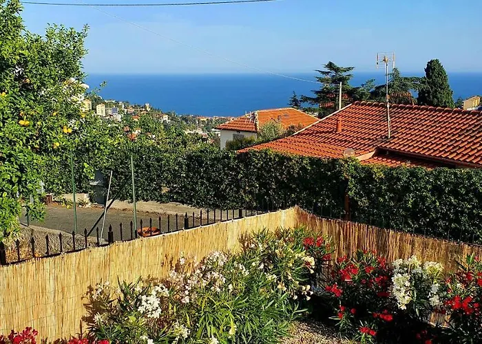 Апартаменты Eucalyptus 2 Casa Indipendente