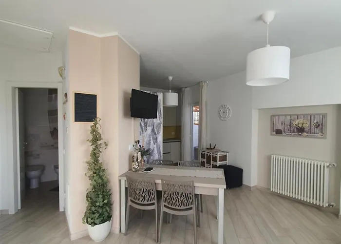 Апартаменты Eucalyptus 2 Casa Indipendente Санремо